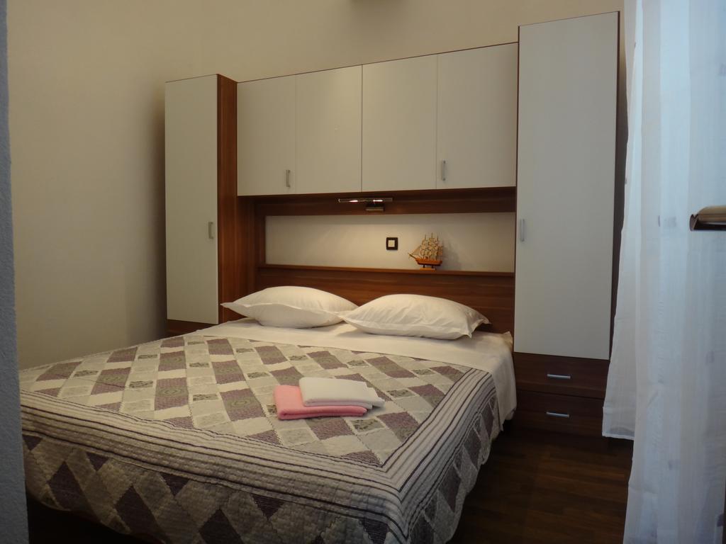 Apartments Selina Vinisce Room photo